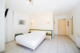 Logis Hôtel Le Cours