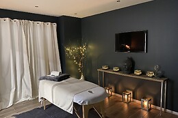 Hera Massage