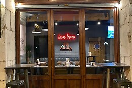 La Taqueria by Los Primos