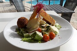 Restaurant Coté Pinède