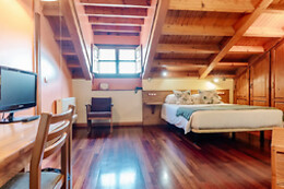HOTEL EL REXACU