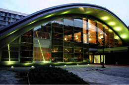 YO10 SPORT & SPA CLUB