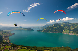 Flugschulen Emmetten & Titlis AG