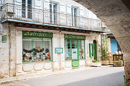 Autrefois la Modiste